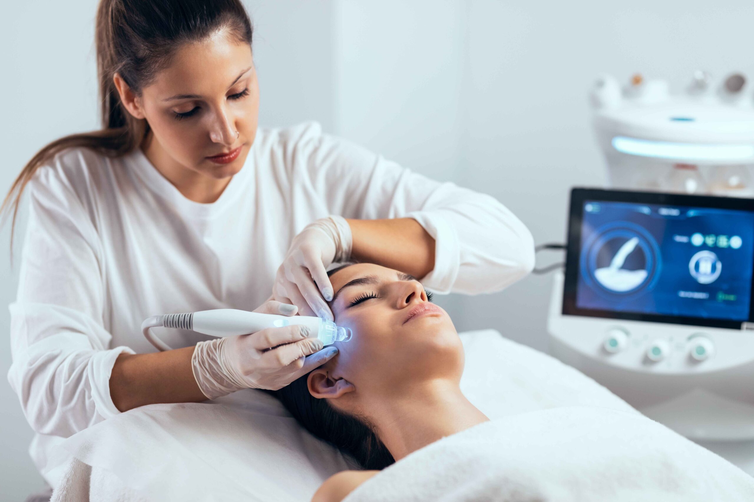 Dermaforce RF Microneedling