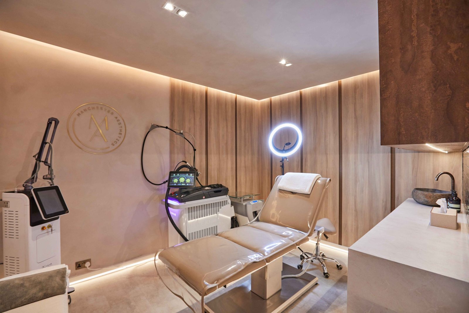 Laser-Skin-Treatment-room-Manchester
